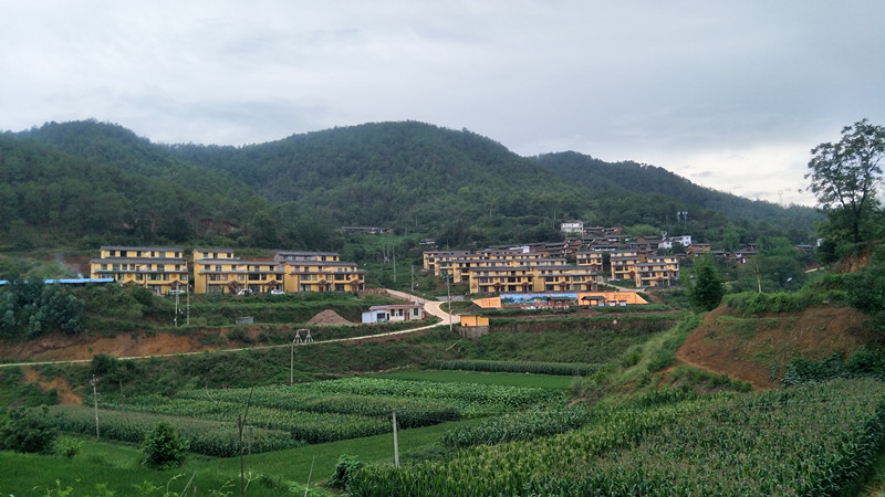 东瓜镇白花山村_副本.jpg